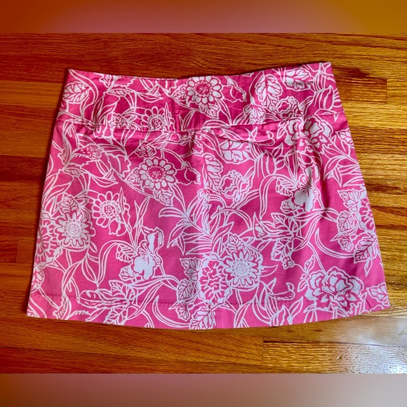 Sexy Zara Mini Pink White Flower Skirt, Size 8, Very Good Preowned Condition - Picture 2 of 9